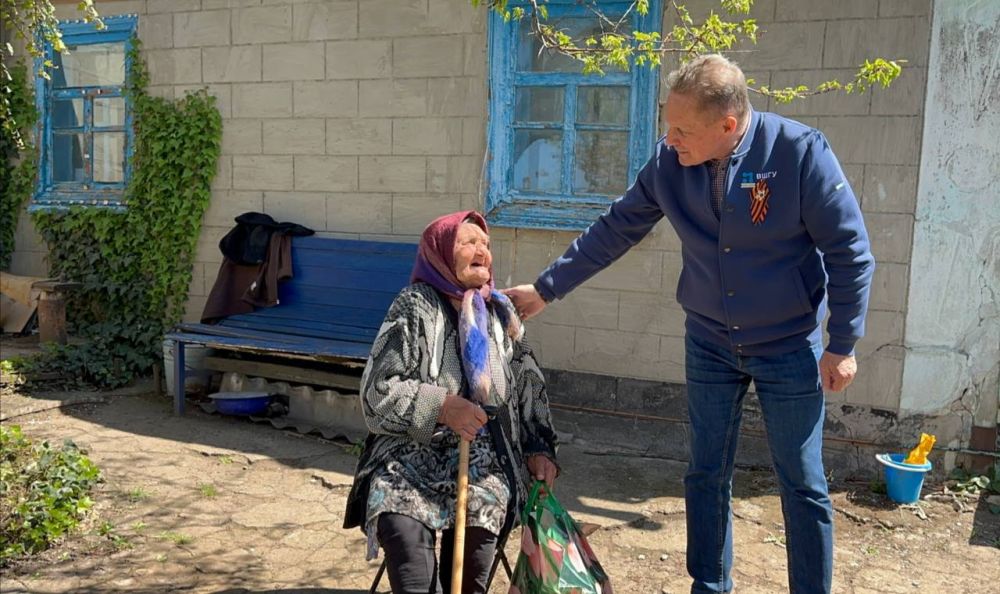 Команда шефской делегации из Пензы готовится к главному празднику страны на подшефных территориях