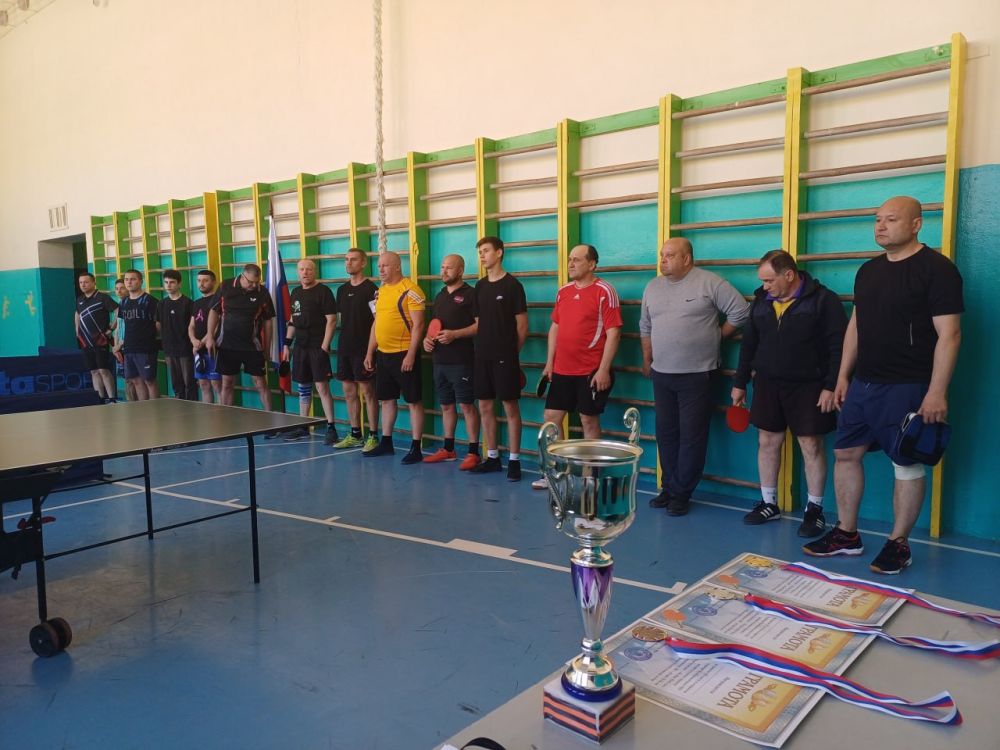 Настольный теннис в честь Победы