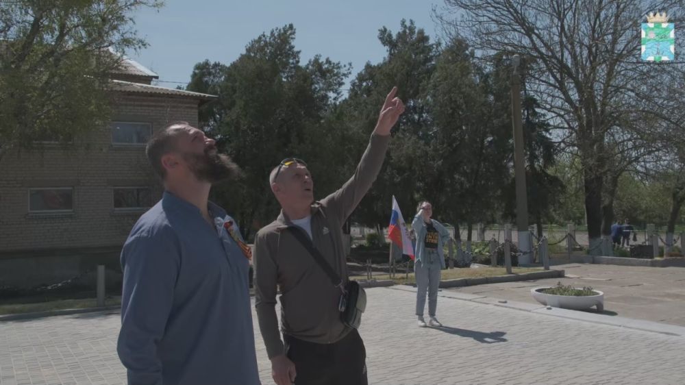 �������������� ���� ���������� � ������������ 80-����� ������� ������ � ���������� ������