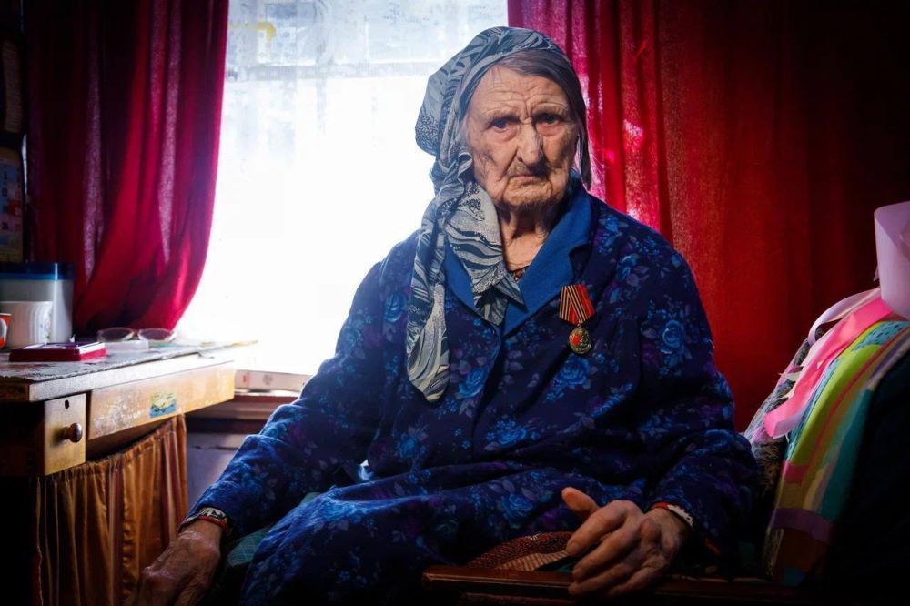 Владимир Рогов: В Запорожской области проходят парады Победы у домов наших ветеранов Великой Отечественной войны