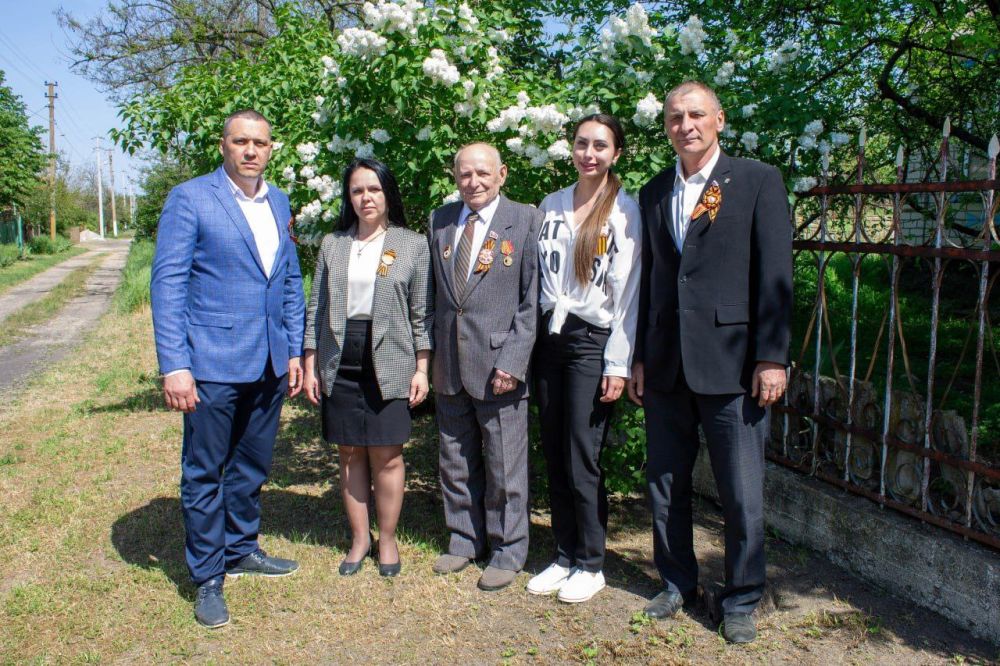 Златопольский ветеран ВОВ Владимир Михайлович Ведмеденко отметил своё 86-летие