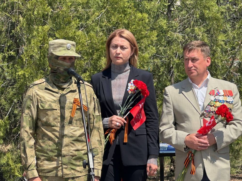 В Акимовском муниципальном округе состоялось торжественное мероприятие, посвященное 80-й годовщине Победы в Великой Отечественной войне