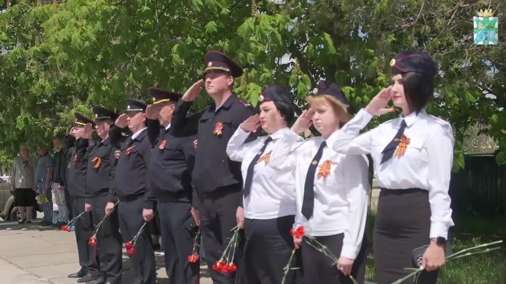 Торжественное открытие восстановленного мемориала в селе Новотроицкое