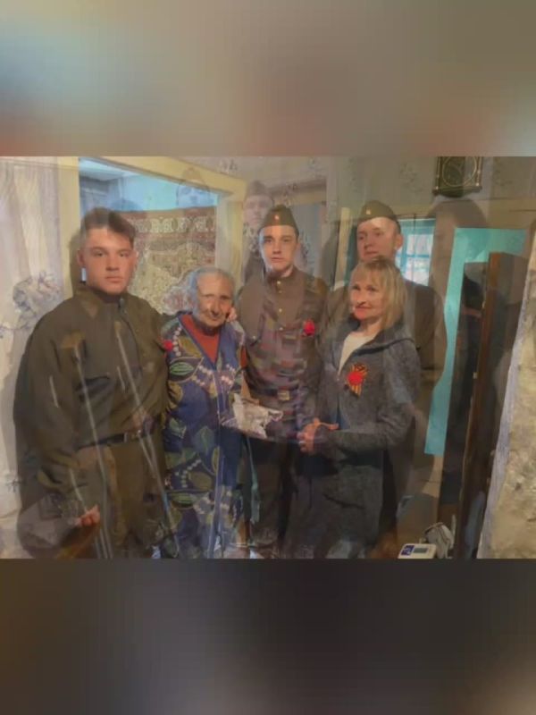 Дорогие дети войны! Примите самые искренние поздравления! Вы прошли через страшные испытания в юном возрасте, но сохранили в себе человечность, доброту и веру в лучшее