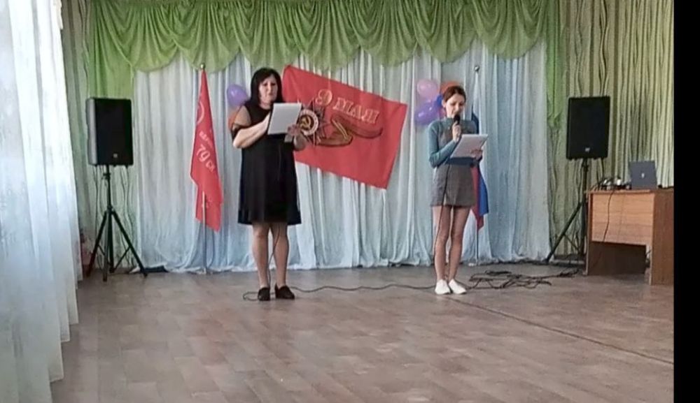 В Петровском сельском клубе совместно с Петровской сельской библиотекой, при участии Чернозёменского СДК, состоялся праздничный концерт, посвященный 80 - летию Победы в Великой Отечественной войне