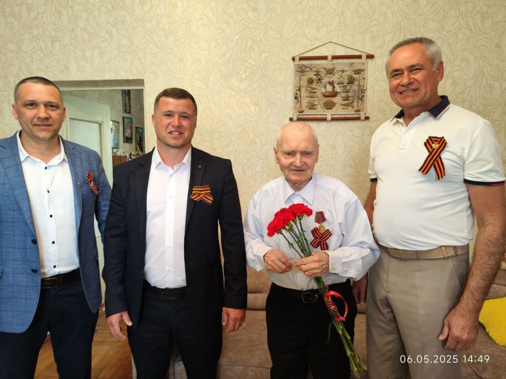 Ветеранам  вручены юбилейные медали «80 лет Победы в Великой Отечественной войне 1941–1945 годов».Награждены Задко Софья Николаевна и Ковалёв Алексей Григорьевич