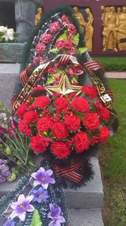 Приморское отделение ЛДПР: "Вечная память Героям Великой Отечественной войны, спасшим мир от фашизма!"