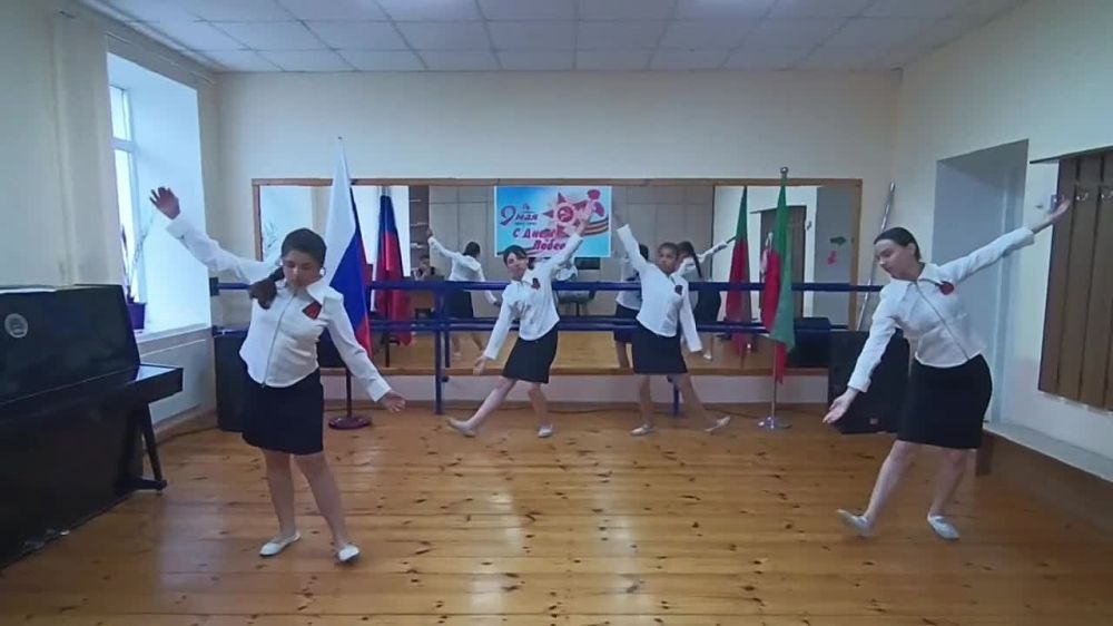 Клуб досуга села Обильное присоединился к поздравлениям жителей Мелитопольского района с 80-летием Победы в Великой Отечественной войне