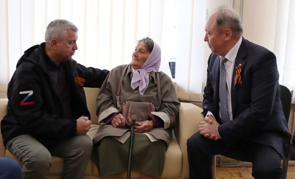 90 ветеранов Запорожской области получили подарки к 80-летию Победы