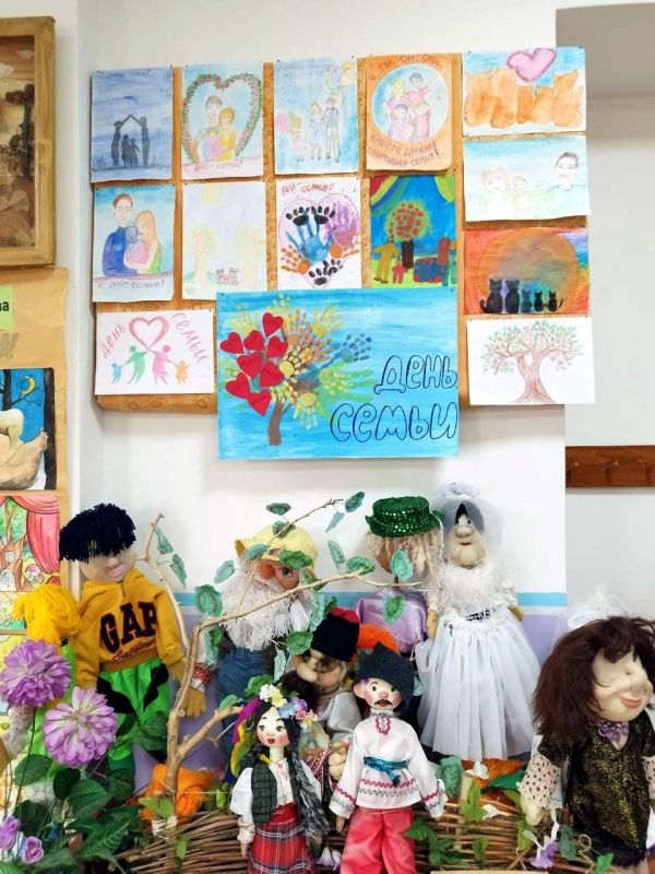 Михайловский Центр детского творчества представил тематическую выставку в Международный день семьи