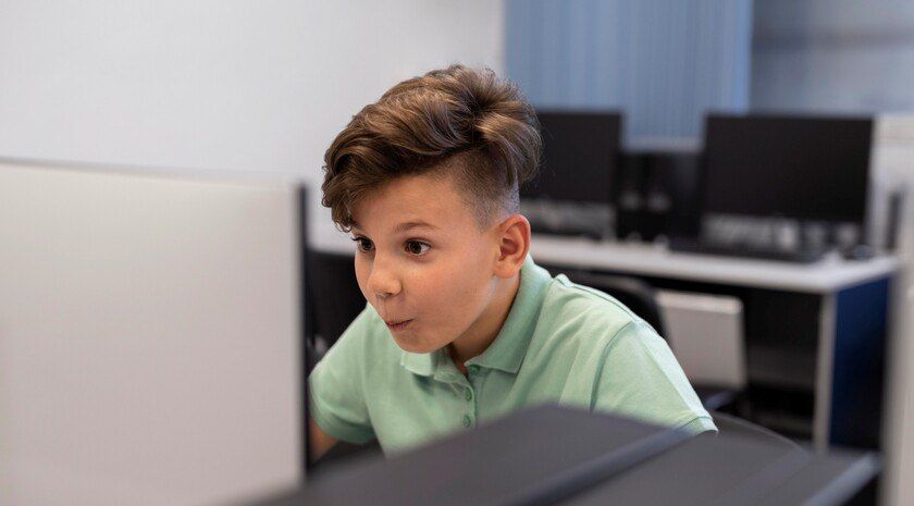 Школьникам Константиновки рассказали о защите личных данных в интернете