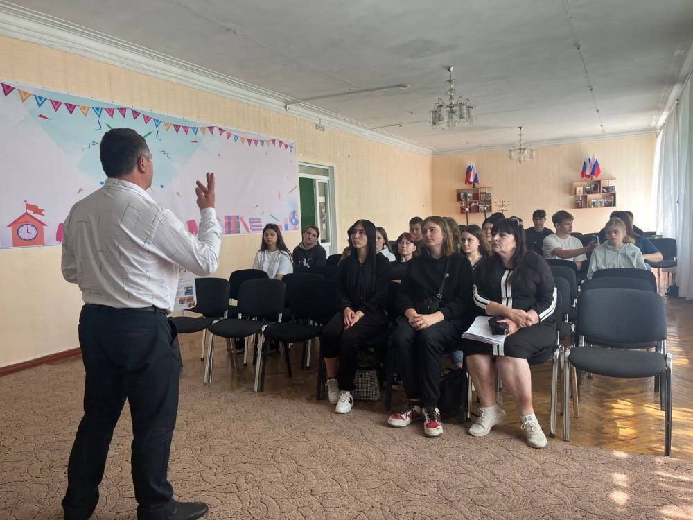 Профориентационная встреча с Мелитопольским индустриальным колледжем в СОШ №5