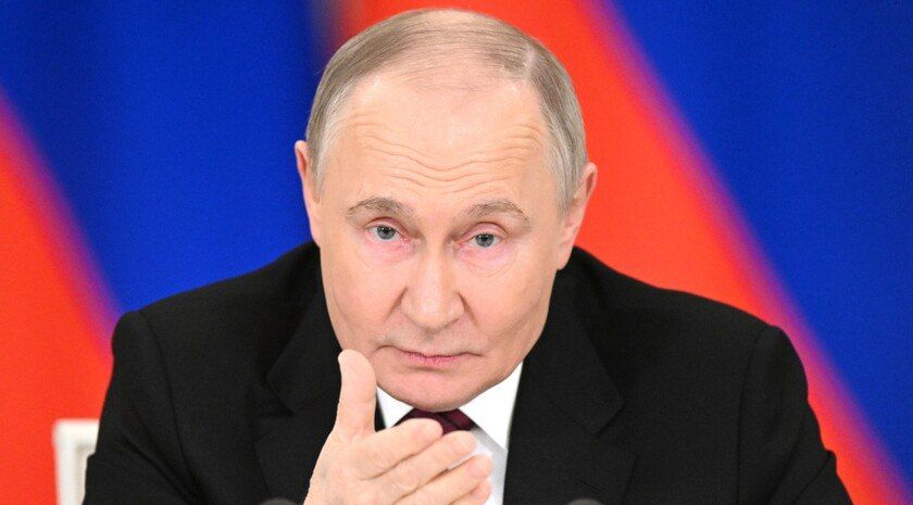 Путин обсудил с Совбезом вопросы обеспечения информационной безопасности