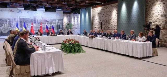 Сальдо назвал «знаковыми» переговоры в Стамбуле