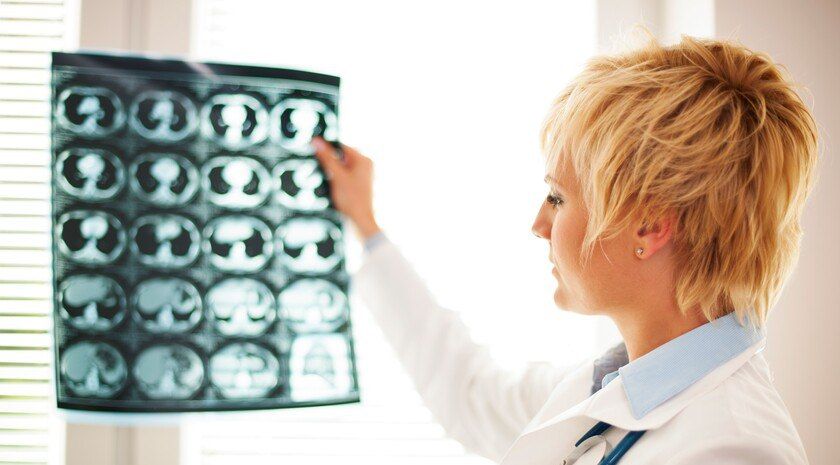 Не сыпь мне соль на рану. Врач-невролог рассказал, как отключить болевой синдром