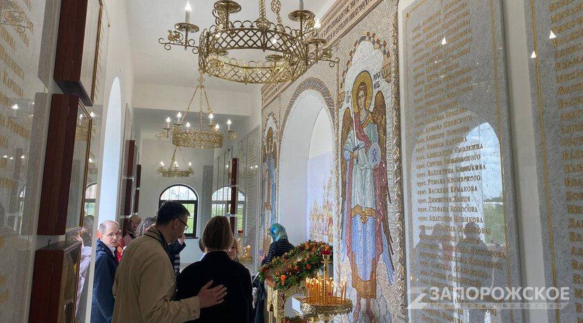 Памяти погибших за правду: как в Москве открыли галерею памяти военных журналистов