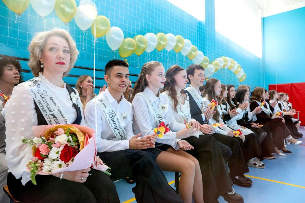 Ирина Гехт: Сегодня для 1138 школьников Ненецкого автономного округа звенит Последний Звонок
