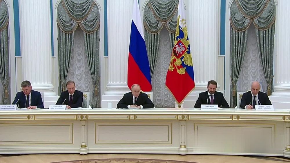 Владимир Рогов: Нужно долбить, долбить, долбить — Путин