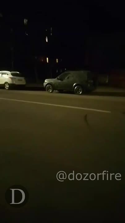 ����������� ����� (D) �������� ���� "�������������" ���