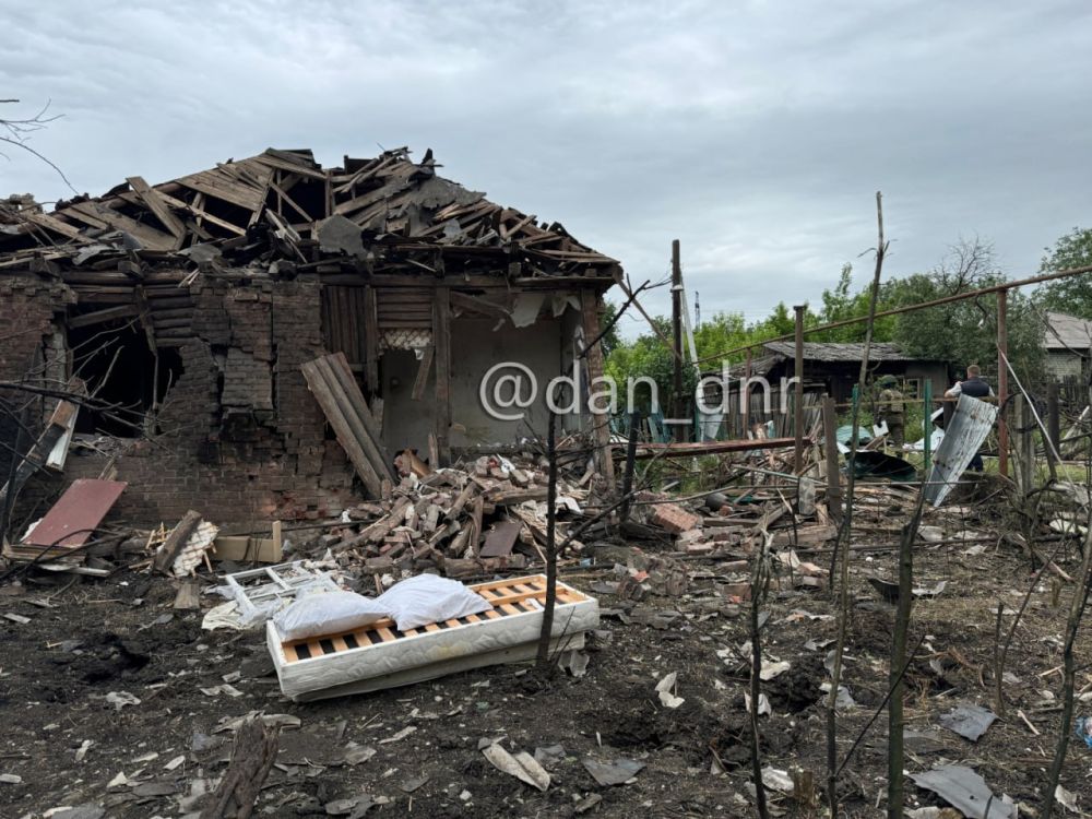 Последствия ночного удара по Горловке