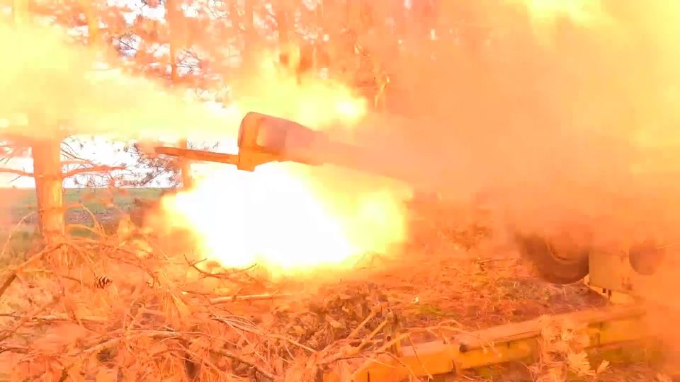 Расчет Д-30 разнес блиндаж с операторами дронов ВСУ