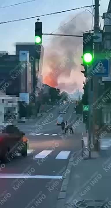 Владимир Рогов: Утренний Киев вызывает яркие эмоции!