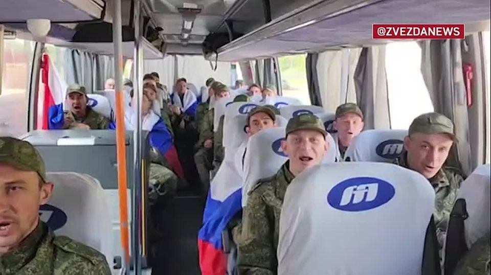 Вторая группа российских военнопленных возвращена с Украины в рамках договоренностей, достигнутых 2 июня в Стамбуле