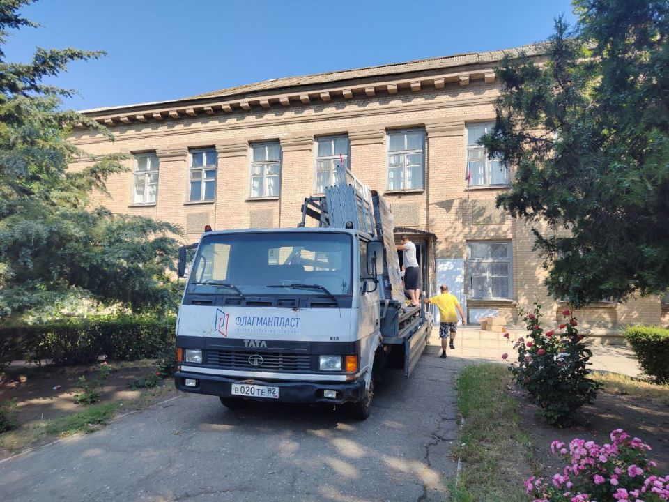 #ПОДДЕРЖКА_ОТ_ПФКИ. В рамках Программы Пожертвований Президентского Фонда Культурных инициатив в Муниципальное казённое учреждение дополнительного образования «Детская школа искусств Акимовского района Запорожской области» ...