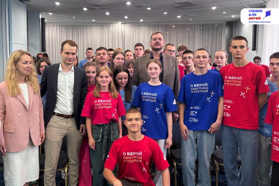 Губернатор Запорожья Евгений Балицкий встретился с детьми – участниками смены «Послезавтра»!