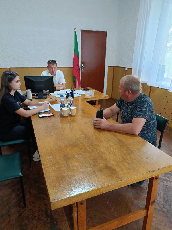Глава Акимовского муниципального округа Александр Трудоношин провел личный приём граждан на территории Горьковского территориального отдела