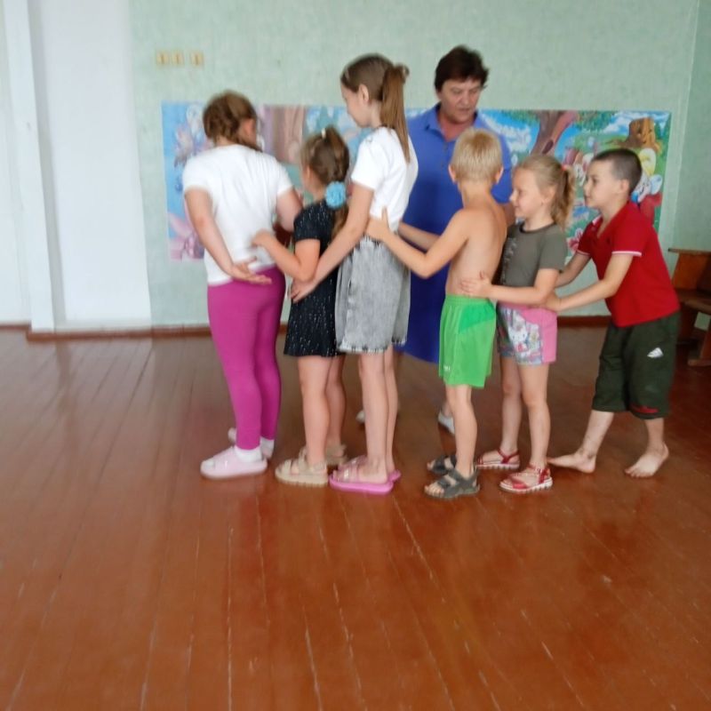 &quot; В мире русских народных игр&quot;