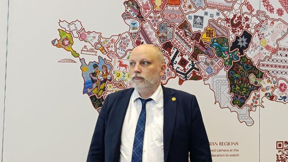 "Нет смысла вкладывать в Зе-рейх". Рогов об участии Сербии в восстановлении Новороссии