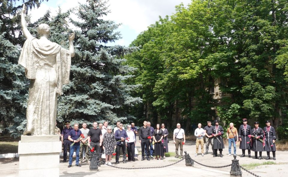 � ���� ������ � ������, ������ ������� ������������� �����, ����� ��������� ����� �� ������������ ������� � ������� ��������� ������-�������