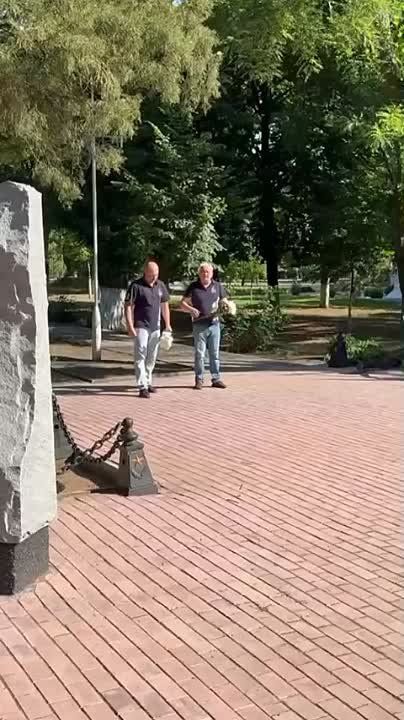 �������� ����������� ��������� ������������ ������ ���� � ���� ������ � ������ ��������� ����� �� ������������ �������� ������-�������� � ����������� ������ ���������