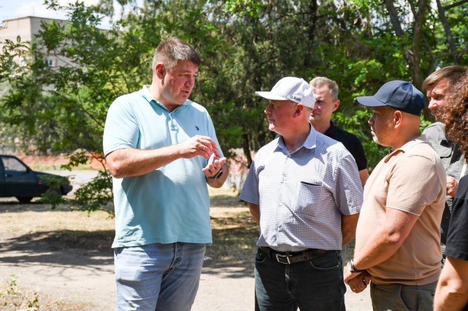 Алексей Диковченко: Посетил начало работ по созданию новой модельной библиотеки в пгт