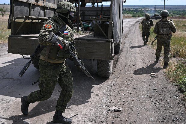 Рогов: ВС России зашли в восточную часть Каменского в Запорожской области