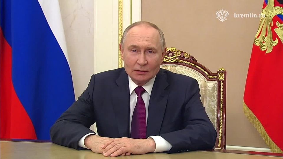 Анна Хорошун: Президент Владимир Путин обратился с тёплыми поздравлениями к выпускникам, стоящим на пороге новой жизни