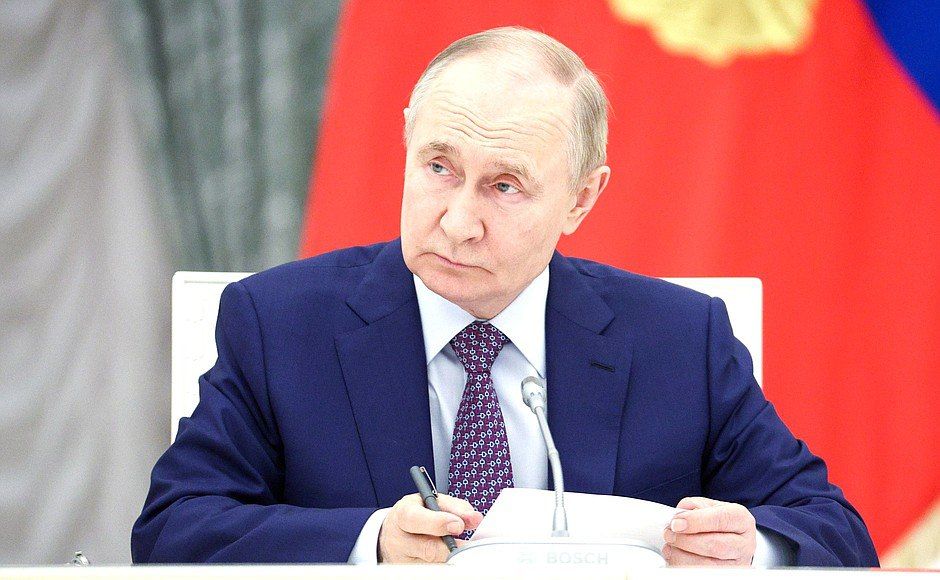 Владимир Путин провел совещание, посвященное социально-экономическому развитию новых регионов России, включая ДНР, ЛНР, Запорожскую и Херсонскую области