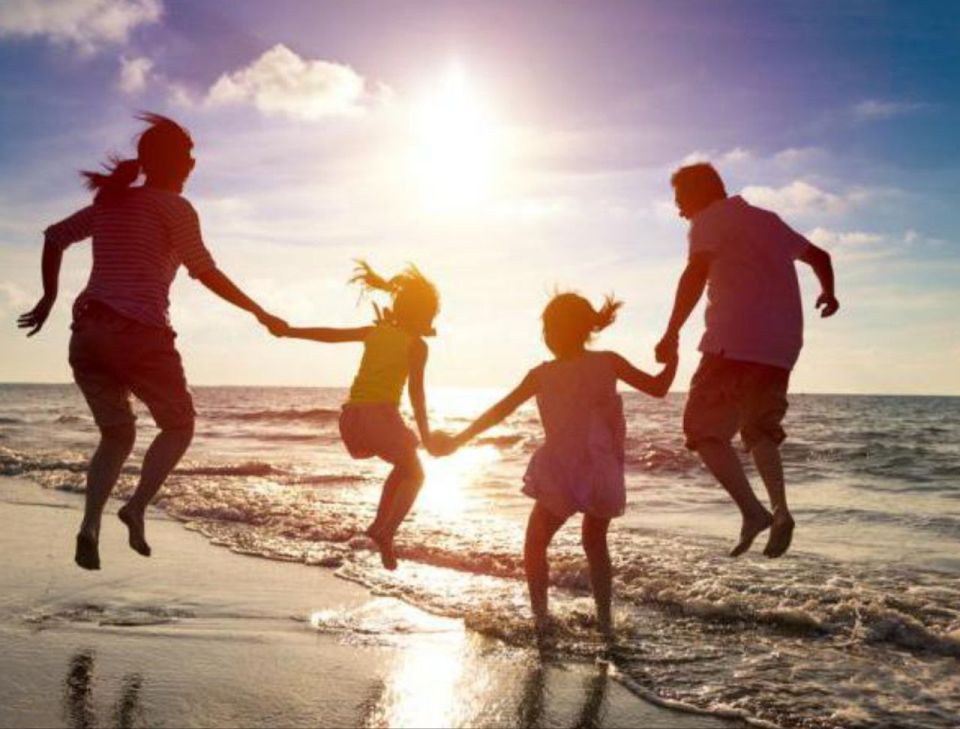 Профсоюзы СОЦПРОФ приветствуют баланс труда и отдыха: Минтруд представил проект выходных на 2026 год