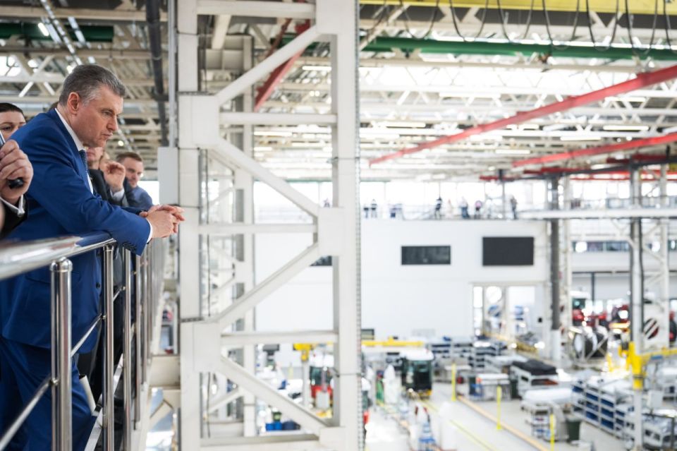 �� ��������� ���� ����� 400 �������� ������� ���� ��������� ���������� ������