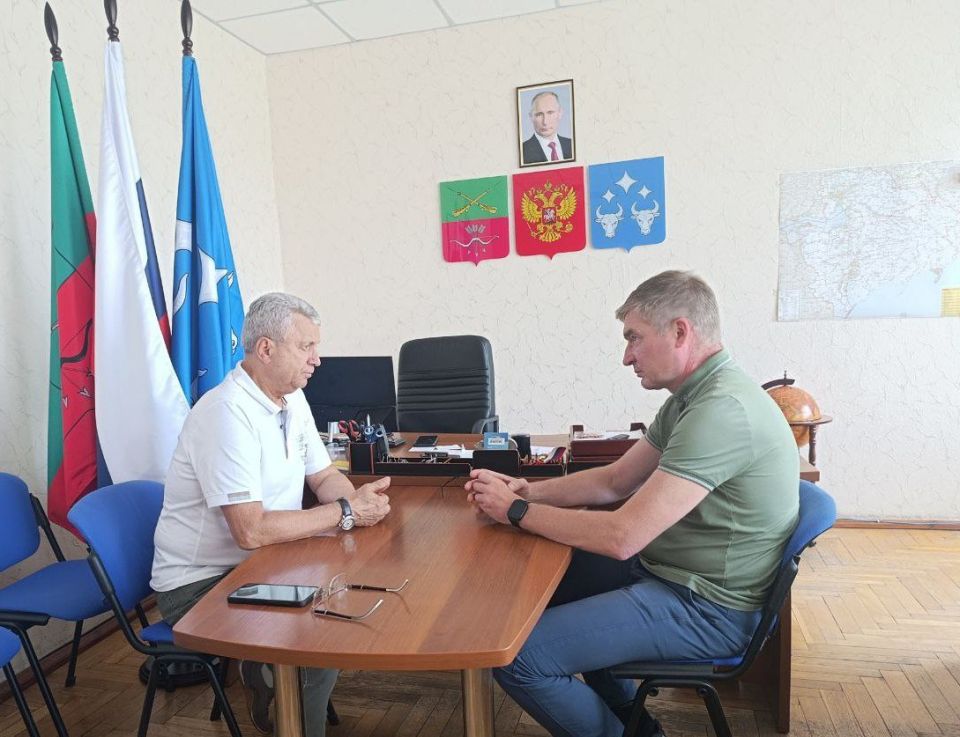 Председатель Законодательного Собрания Запорожской области Виктор Емельяненко побывал с рабочей поездкой в Веселовском муниципальном округе