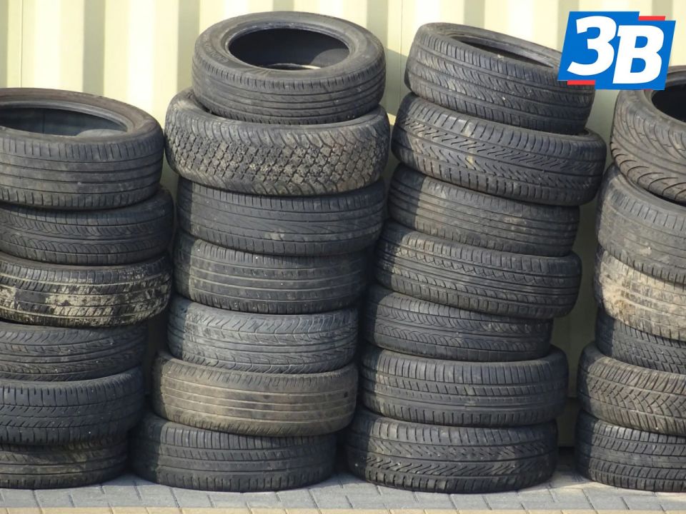 В Запорожской области открыты пункты сбора покрышек для утилизации