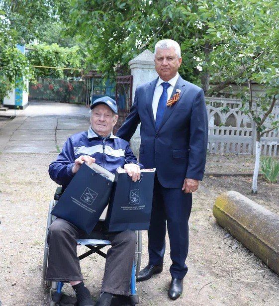 В поселке Веселое живет человек-легенда, Андрей Кузьмич Беликов, которому недавно исполнился 101 год