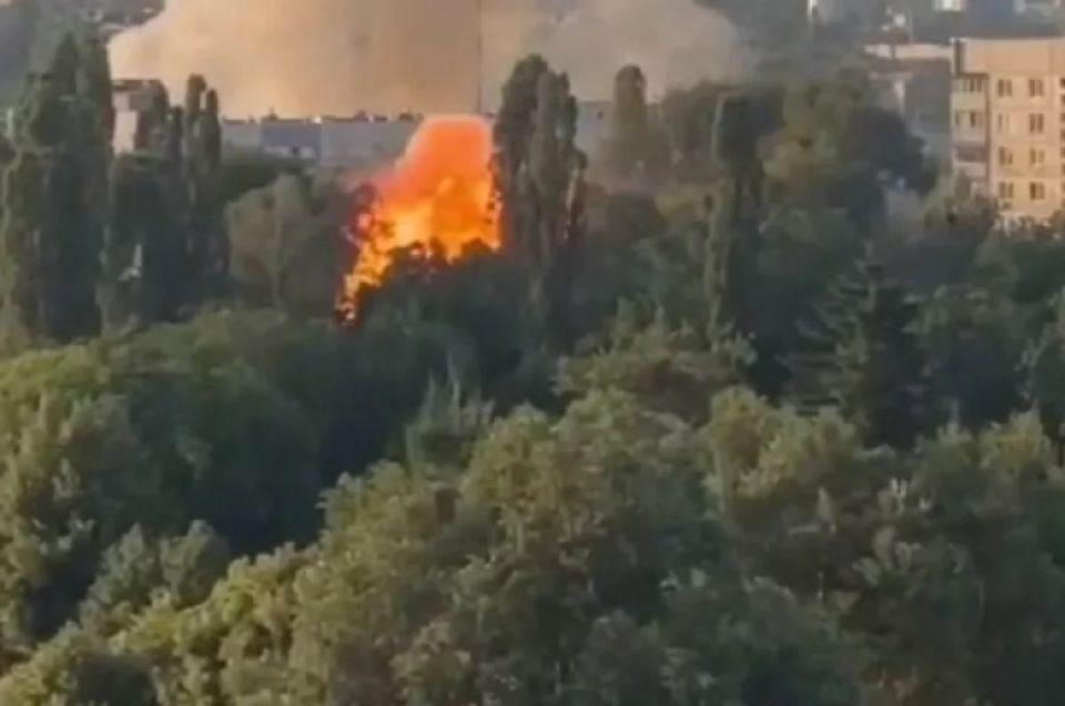 Украинцы начали войну против ТЦК: В Запорожье и Харькове были атакованы здания военкоматов