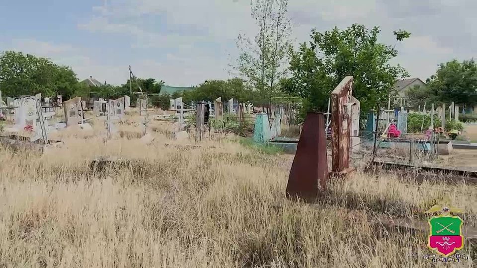 Запорожские полицейские задержали подозреваемых в осквернении могил