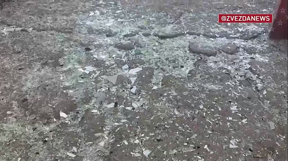 Кровь, осколки, разбитые окна: ВСУ атаковали жилой дом в Васильевке в Запарожской области