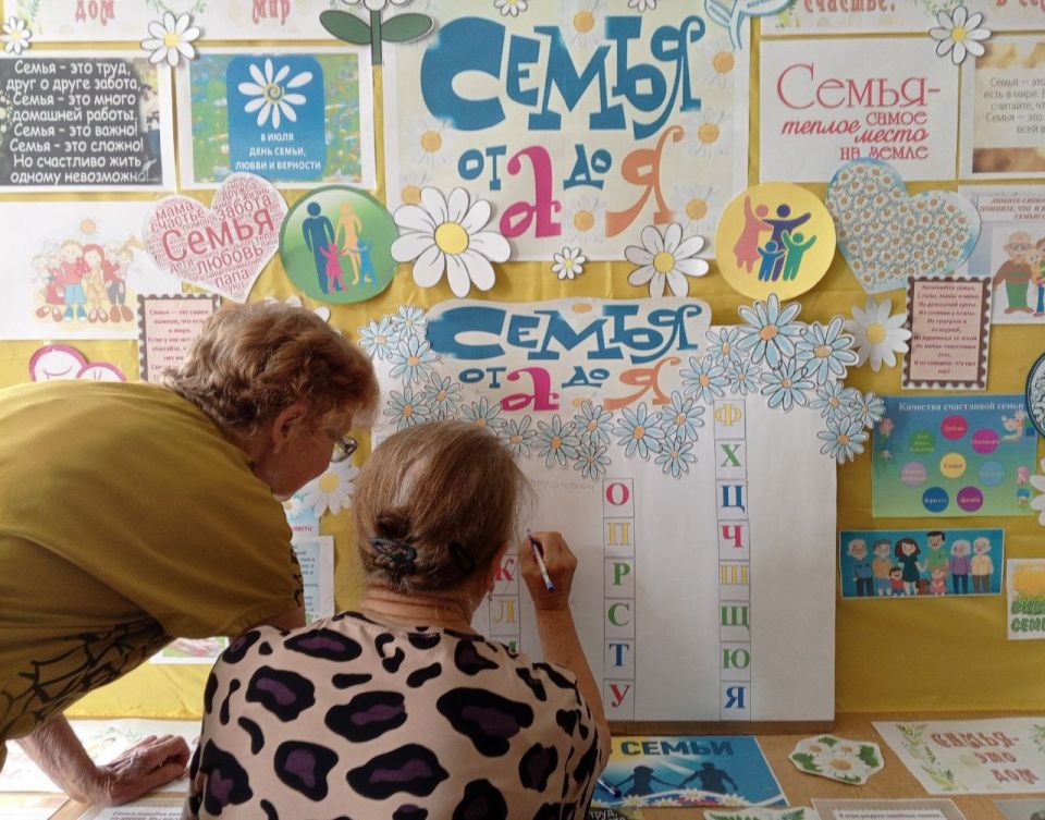      ߻. 8              ,   