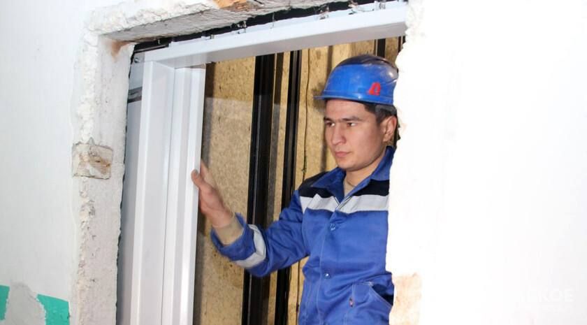 Штат сотрудников увеличат для замены лифтов в Запорожской области