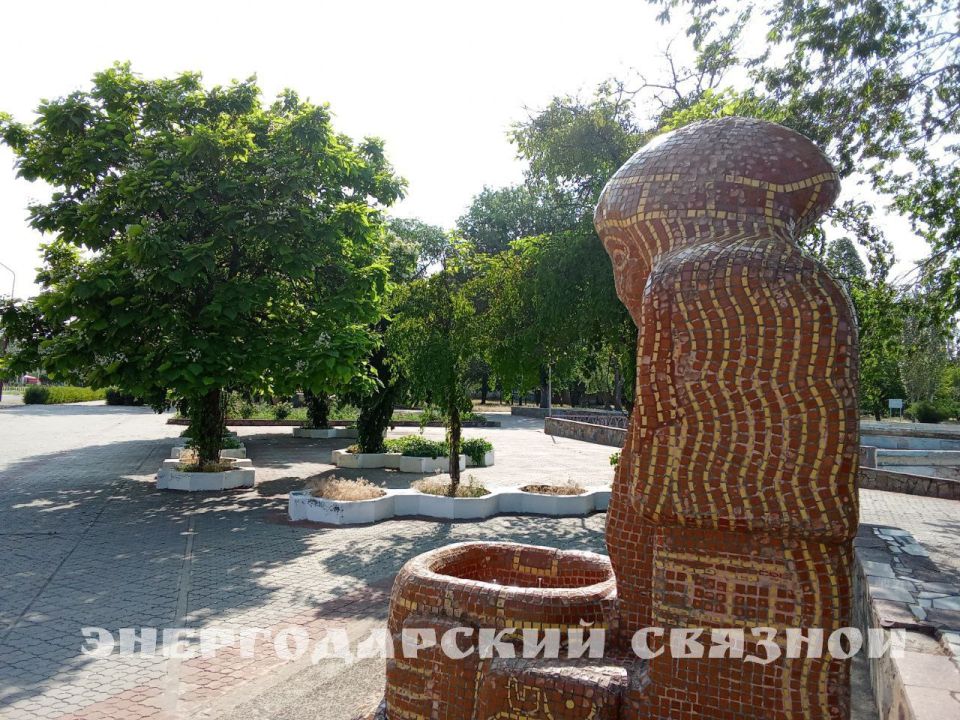 Пусть самая середина недели радует вас своими сюрпризами, пройдет плодотворно и подарит массу достижений и успех