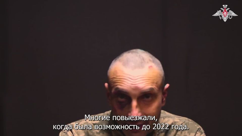 Пленный ВСУшник. Уроженец Запорожья, Александр Сычугов, заявил, что в его городе из мужского населения остались лишь сотрудники ТЦК, а военные кладбища ежедневно пополняются новыми могилами
